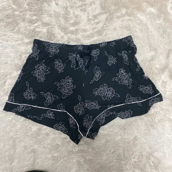 Victoria Secret PJ set, black, size M - Picture 5 of 7